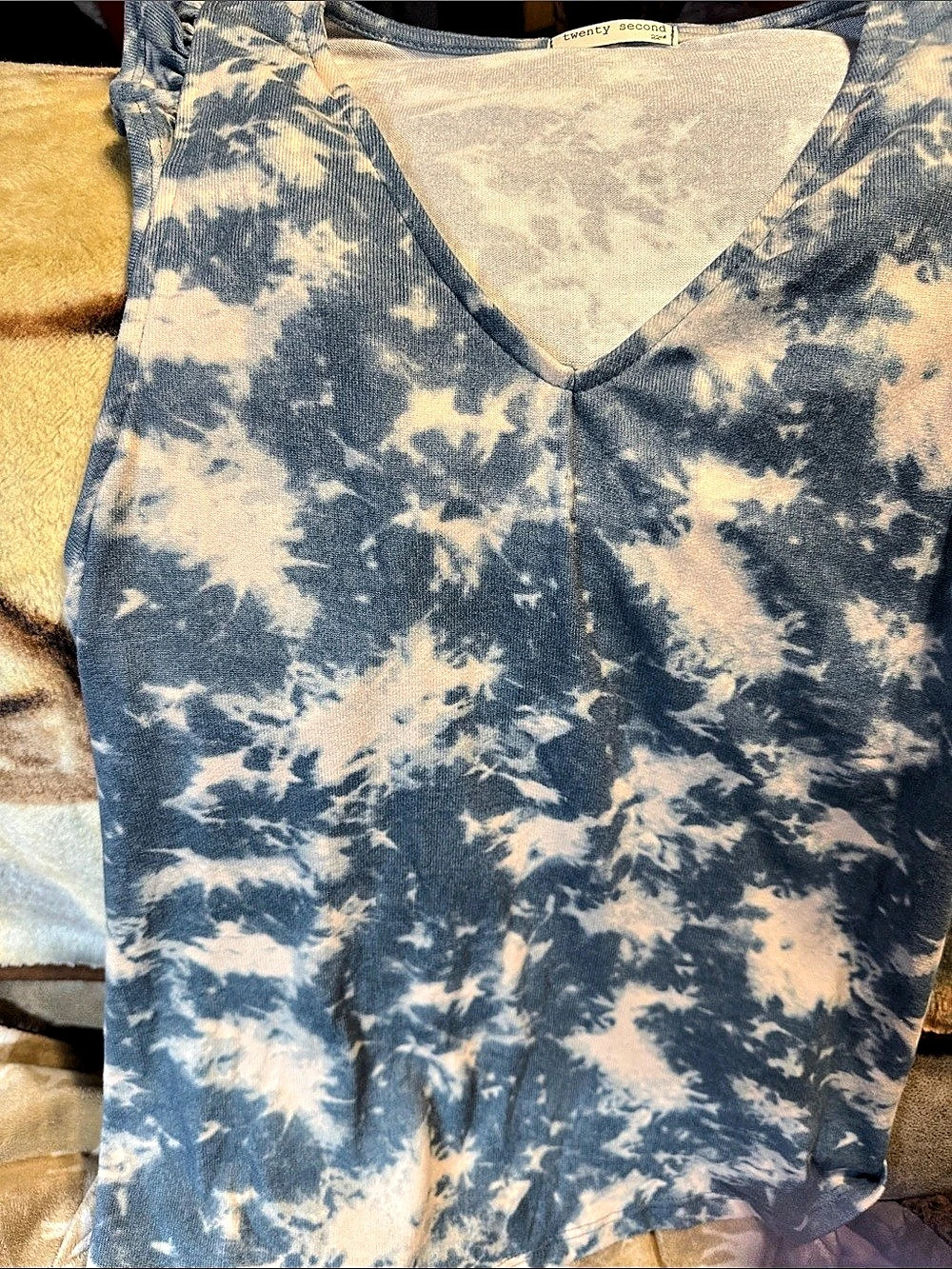 twenty second Abstract V-Neck Tank Top in Blue & Cream Like New